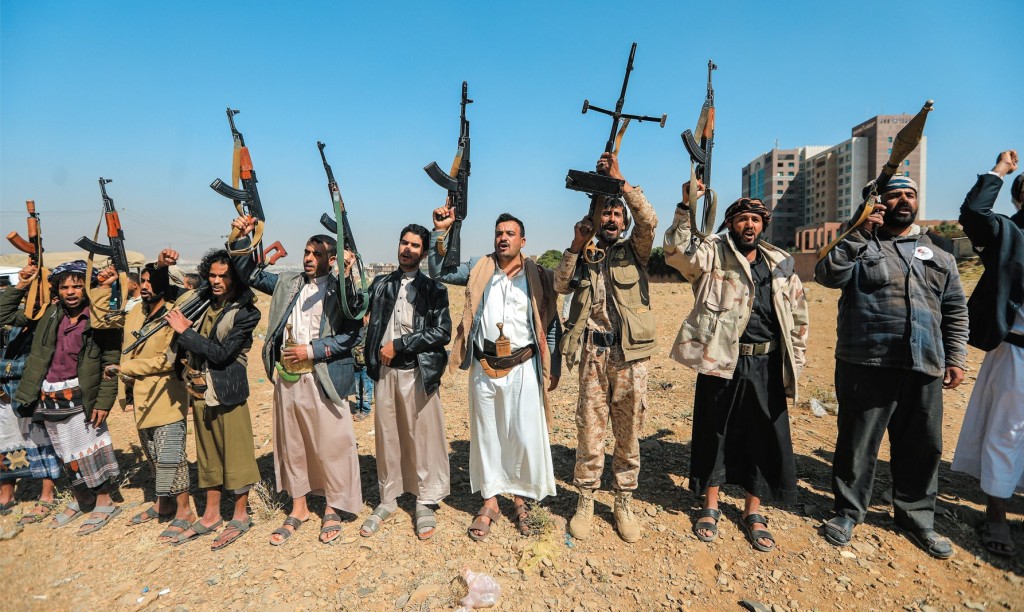 也門胡塞武裝是伊朗其中一個「代理人」，經常對中東國家施襲，令波斯灣一直處於緊張狀態。