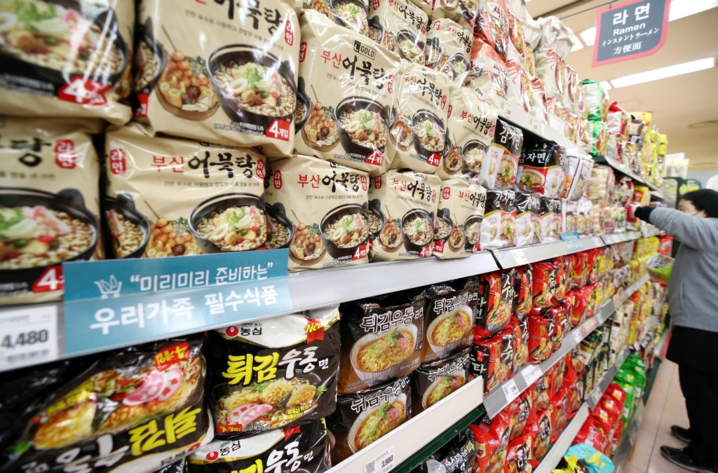 南韓關稅廳近日公布，當地即食麵出口量在過去十年間飆升逾六倍。