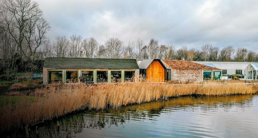 由舊倉庫改建而成的Noma成為哥本哈根的著名景點。