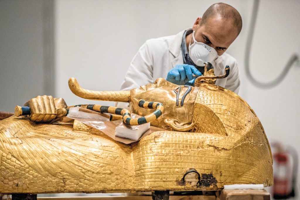 圖坦卡門的寶藏一直是全球考古迷最引頸以待,現在終於有專館放置其五千多件陪葬品。 圖坦卡門的寶藏一直是全球考古迷最引頸以待,現在終於有專館放置其五千多件陪葬品。