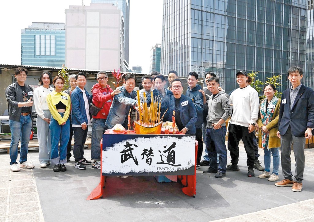 他指拍攝《武替道》帶有一份使命感,希望將香港的武師文化讓世界知道。 他指拍攝《武替道》帶有一份使命感,希望將香港的武師文化讓世界知道。