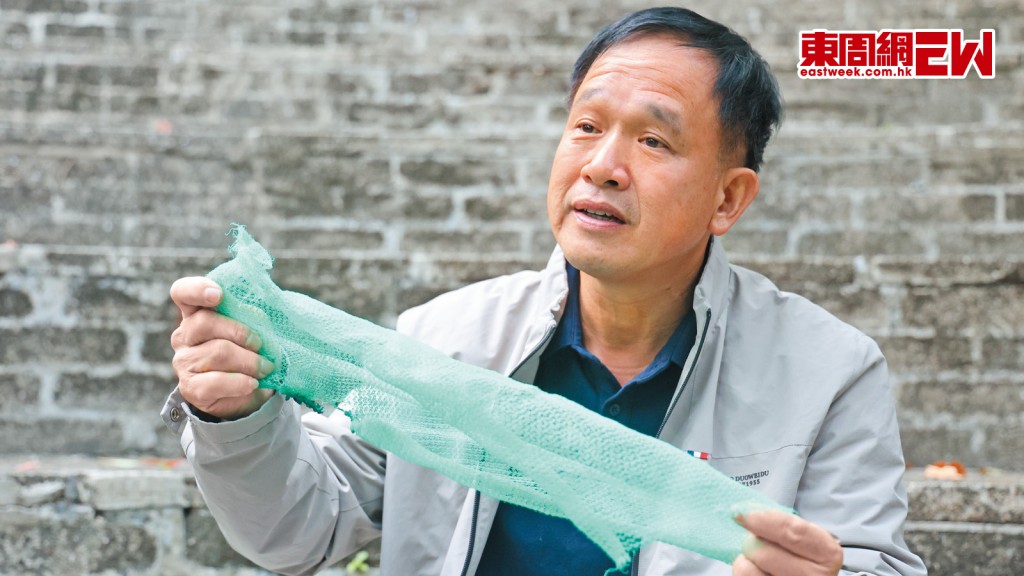 何炳德表示，工會及建造業議會開辦短期「竹棚中工」培訓課程。