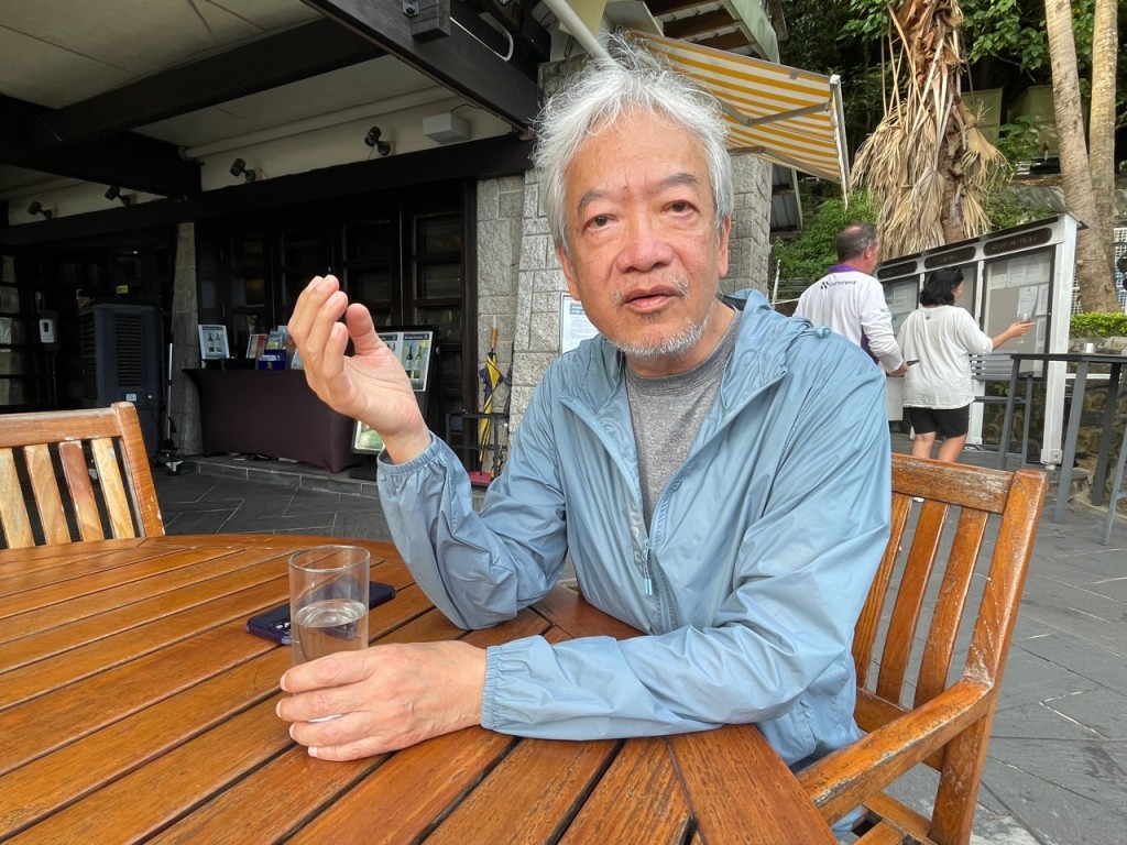 餐廳訂座方面,黃家超坦言情況不理想。 餐廳訂座方面,黃家超坦言情況不理想。