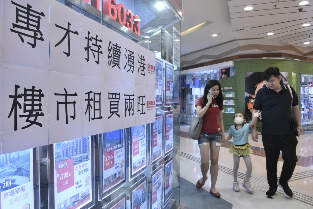 施俊輝指2025年DSE自修生人數增2000人,惟當中不止雙非 施俊輝指2025年DSE自修生人數增2000人,惟當中不止雙非