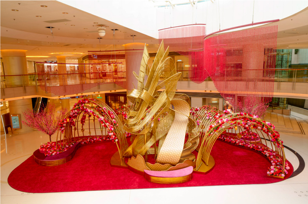 聯乘本地竹藝家林嘉裕Inkgo 打造「騰龍高升」藝術裝置，呈現出栩栩如生的金龍。