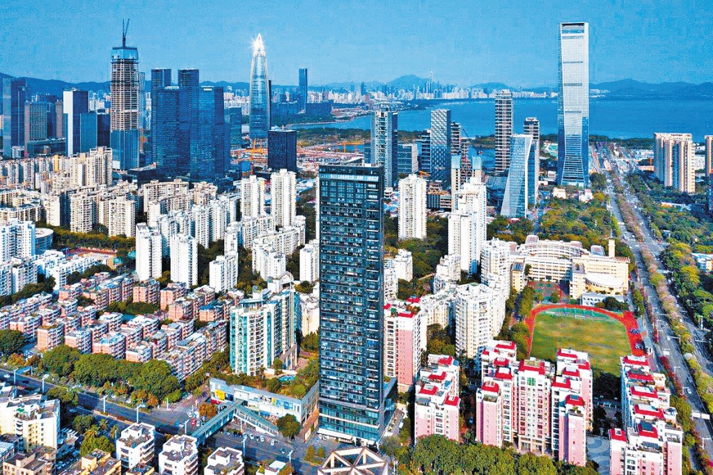 國際大行開始轉軚，睇好內地一線城市樓價有望今年見底回升。