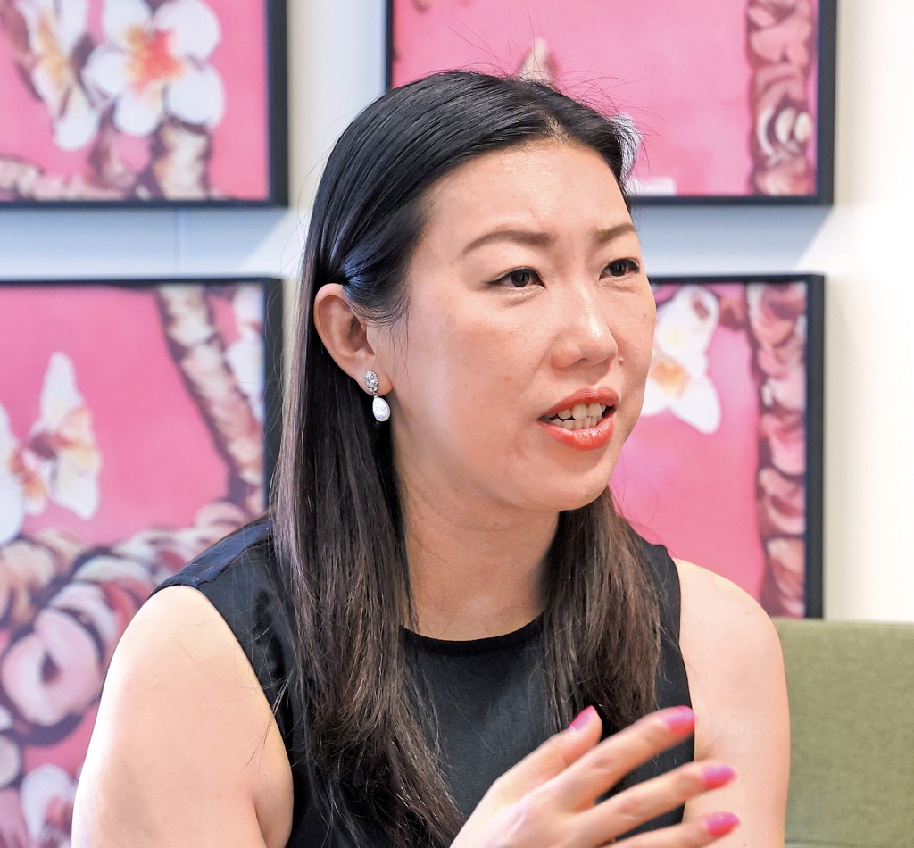 立法會議員林琳建議，政府必須加強監管網紅將非法賭博廣告包裝成投資賺錢的「擦邊球」行為。