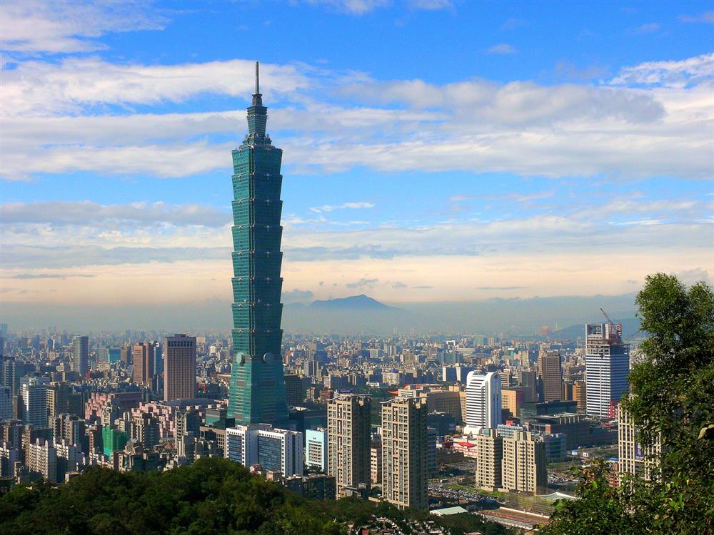 港人熱門旅遊地台灣,今個月去比上個月去貴足一成。 港人熱門旅遊地台灣,今個月去比上個月去貴足一成。