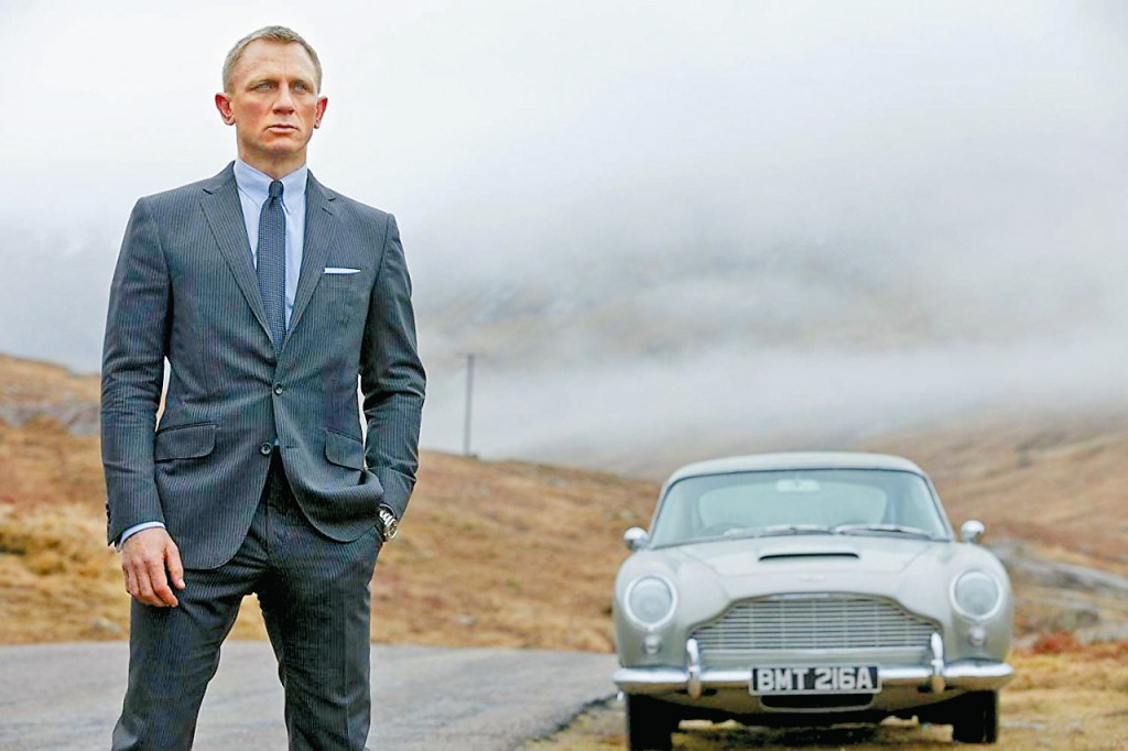 電影中的MI6特工占士邦常作紳士打扮，被指與現實中的特工有很大落差。