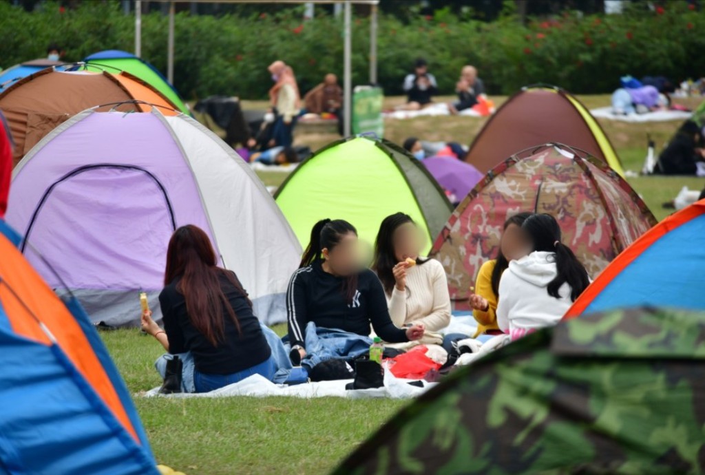公署建議僱主遇上此類嚴重誠信問題並解僱外傭後，應即時向有關政府部門反映並留下紀錄。  