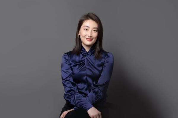 宗馥莉(圖)是宗慶後和妻子施幼珍的獨生女,一直被視為這家食品及飲料巨頭的接班人。 宗馥莉(圖)是宗慶後和妻子施幼珍的獨生女,一直被視為這家食品及飲料巨頭的接班人。