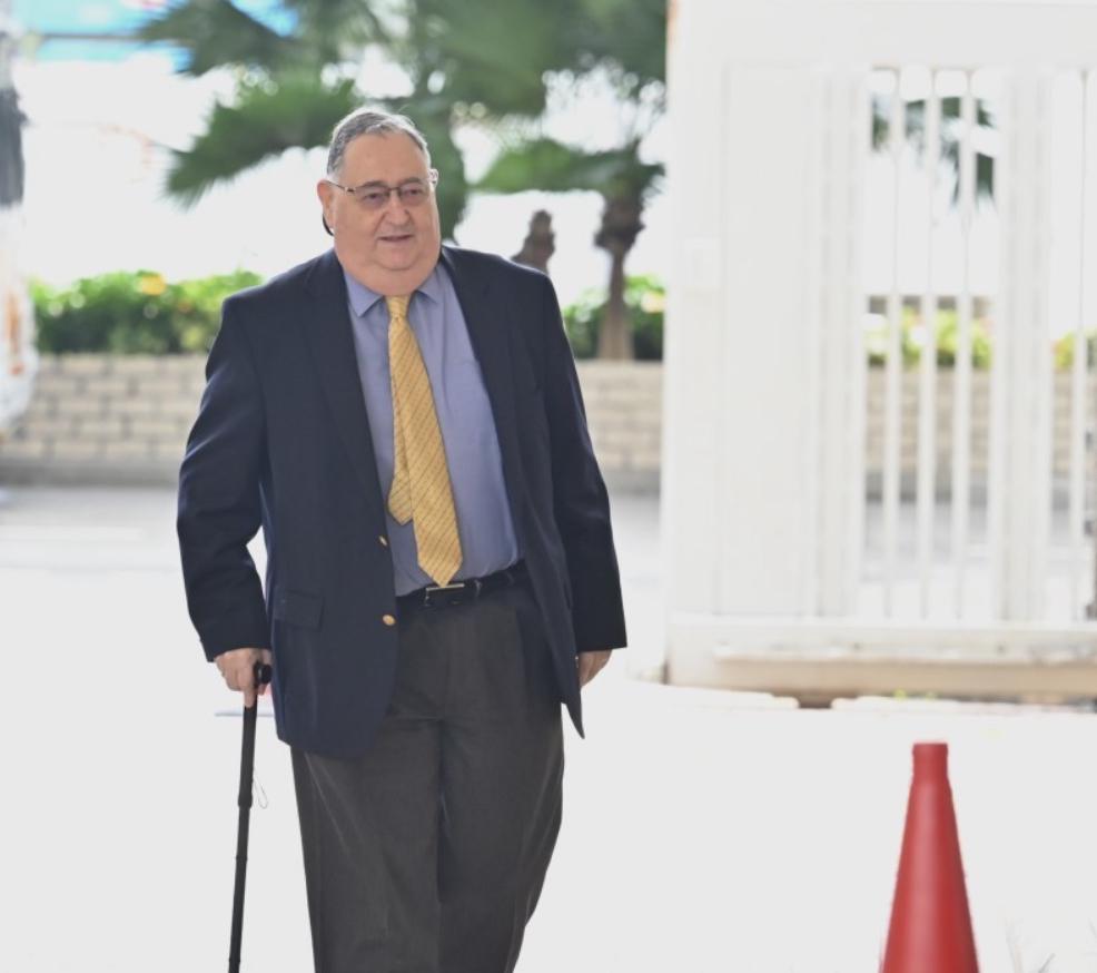 Leslie Harry Swann 脫罪。