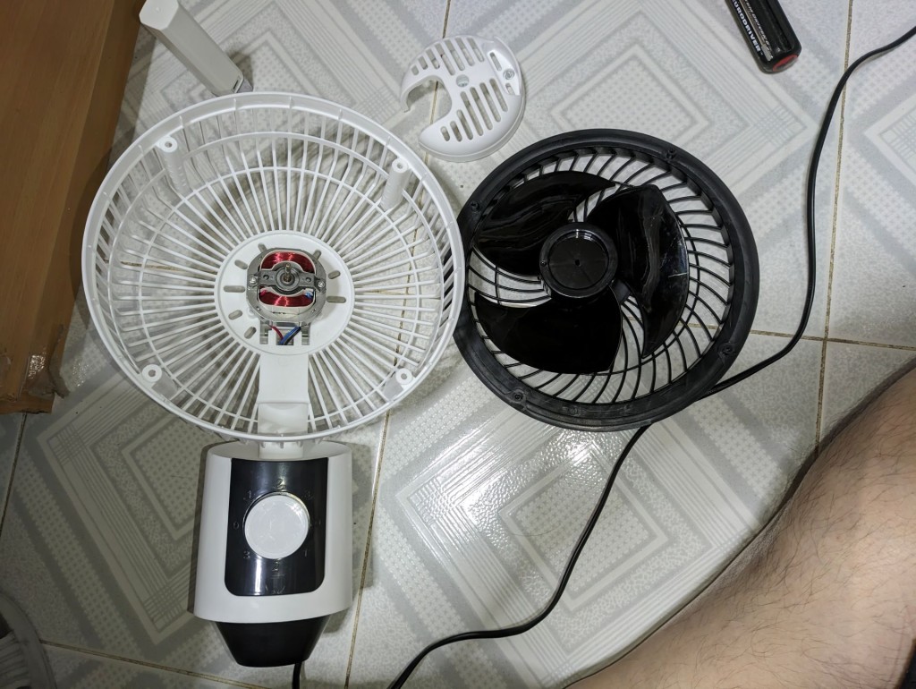 部分港人喜歡網購內地電器 部分港人喜歡網購內地電器