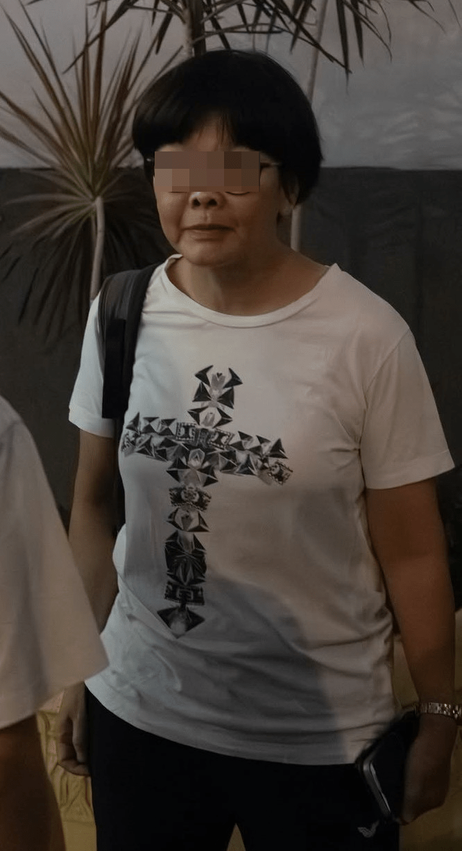五十八歲李盈姿涉「出於煽動意圖作出具煽動意圖的作為」被捕。