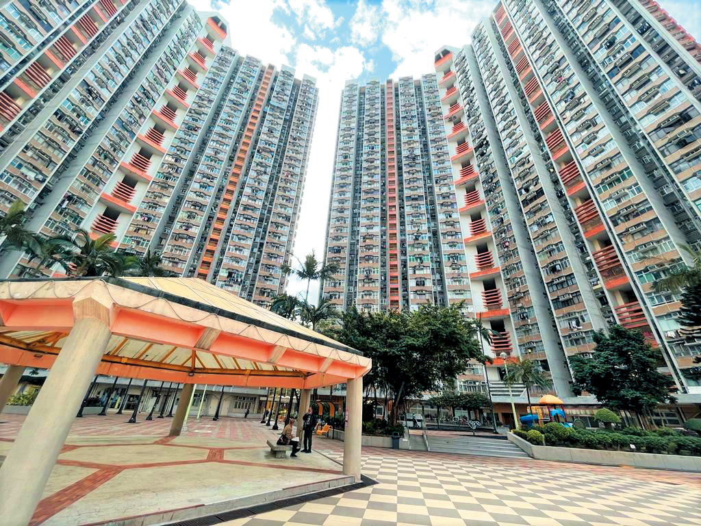 青衣長安邨接連發生惡意破壞消防系統,導致警鐘誤鳴外,更有單位食水掣遭人擅自關閉。 青衣長安邨接連發生惡意破壞消防系統,導致警鐘誤鳴外,更有單位食水掣遭人擅自關閉。