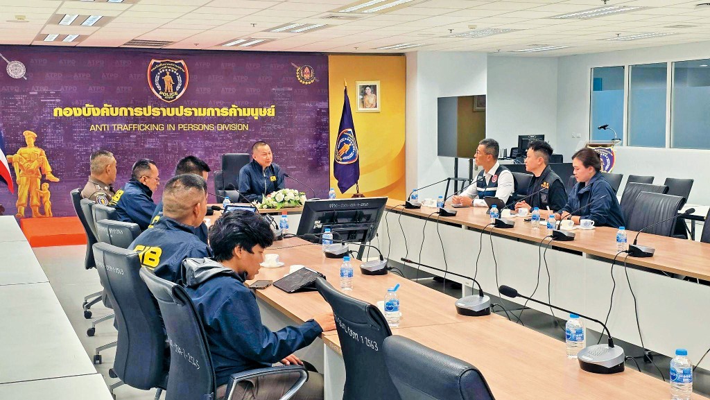 專責小組獲外交部駐港特派員公署、駐曼谷經貿辦及中國駐當地大使館支援，早前在泰國與當地國家警察中央調查局人員會晤。