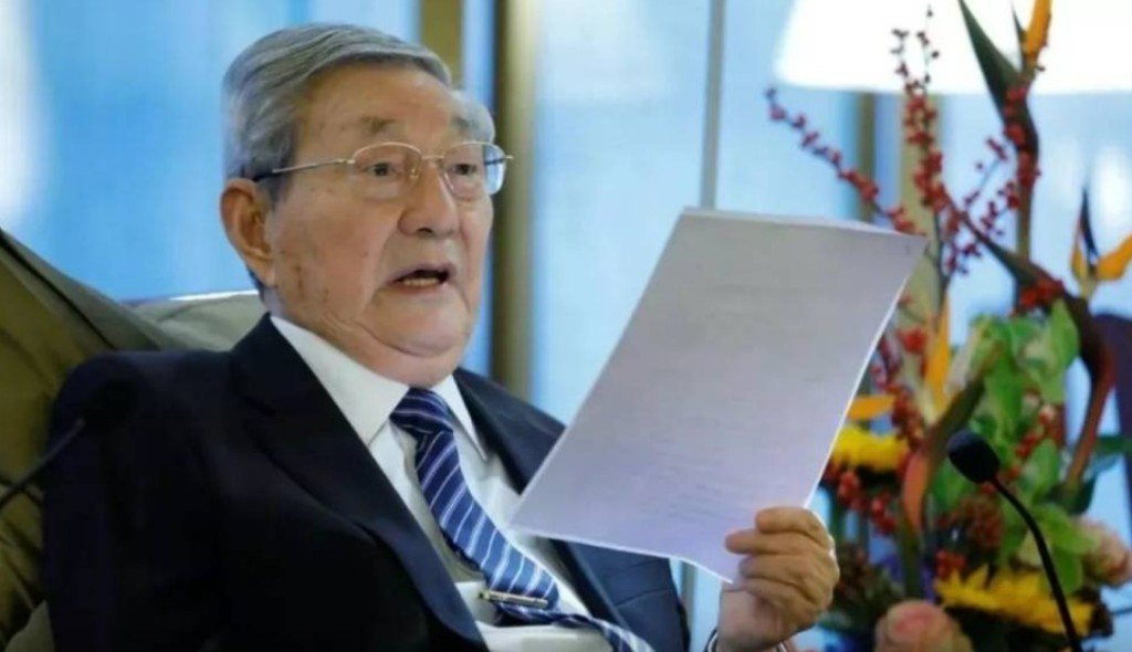 前國務院總理朱鎔基。