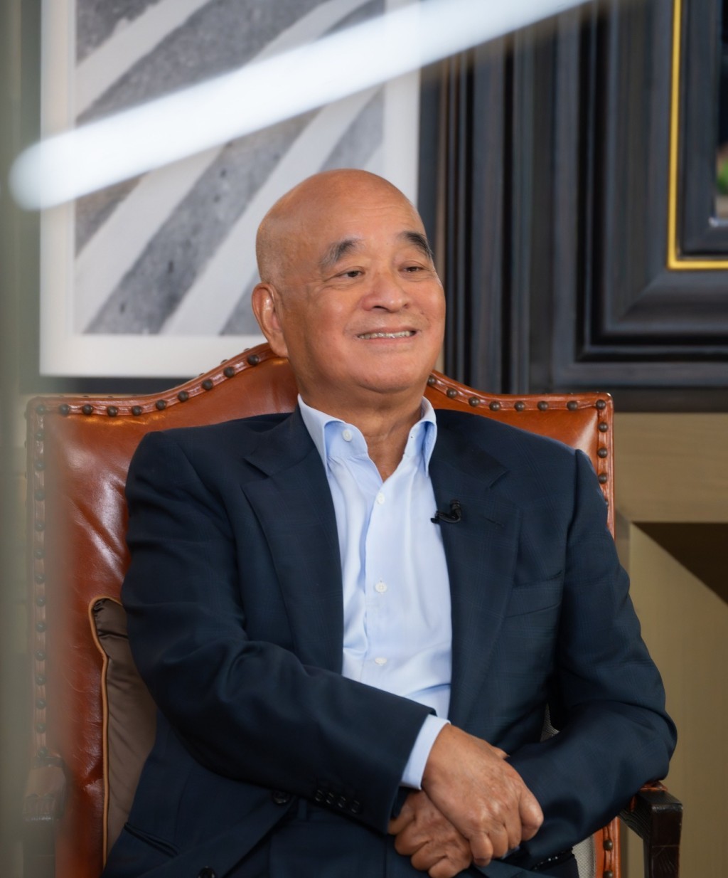 鄭家純的家族投資旗艦周大福要求佐丹奴召開股東特別大會,表決包括罷免劉國權董事職務的7項議案。 鄭家純的家族投資旗艦周大福要求佐丹奴召開股東特別大會,表決包括罷免劉國權董事職務的7項議案。