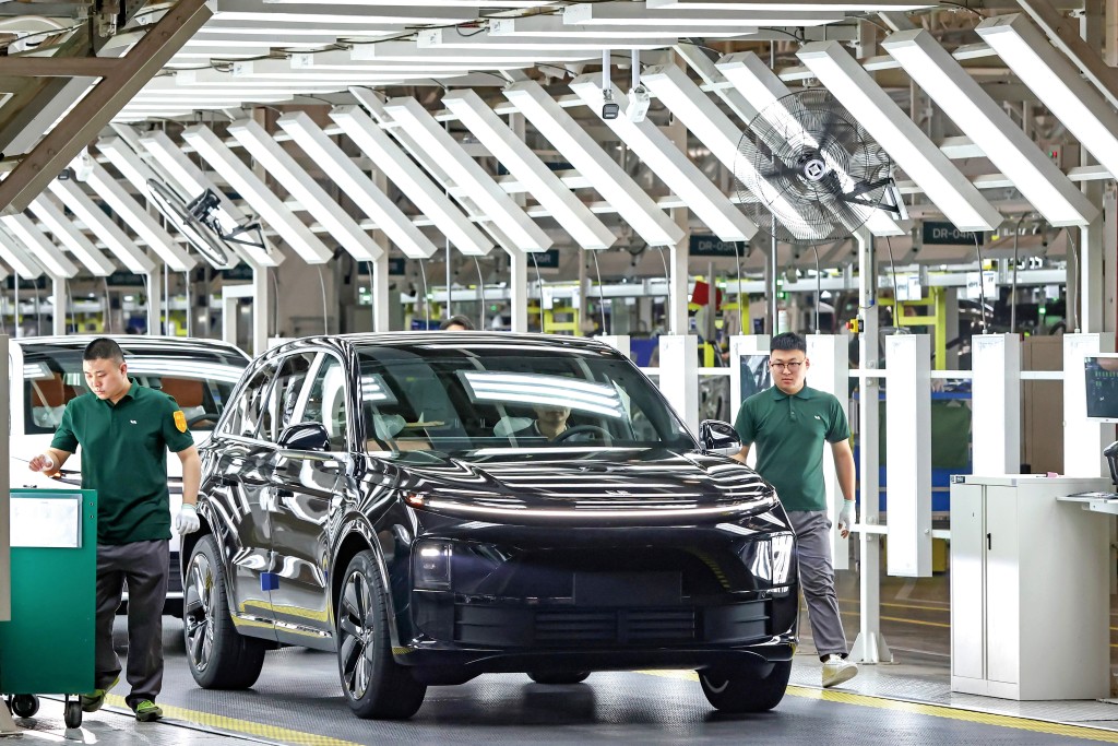 理想汽車主打中高檔市場,已實現盈利。 理想汽車主打中高檔市場,已實現盈利。