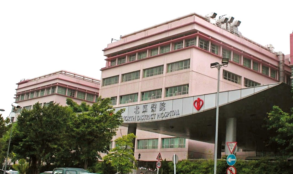 二○二三年一名香港女子,在深圳接受陰道透明質酸注射後出現心悸、氣促和心胸痛,到北區醫院急症室求醫,情況一度危殆。 二○二三年一名香港女子,在深圳接受陰道透明質酸注射後出現心悸、氣促和心胸痛,到北區醫院急症室求醫,情況一度危殆。