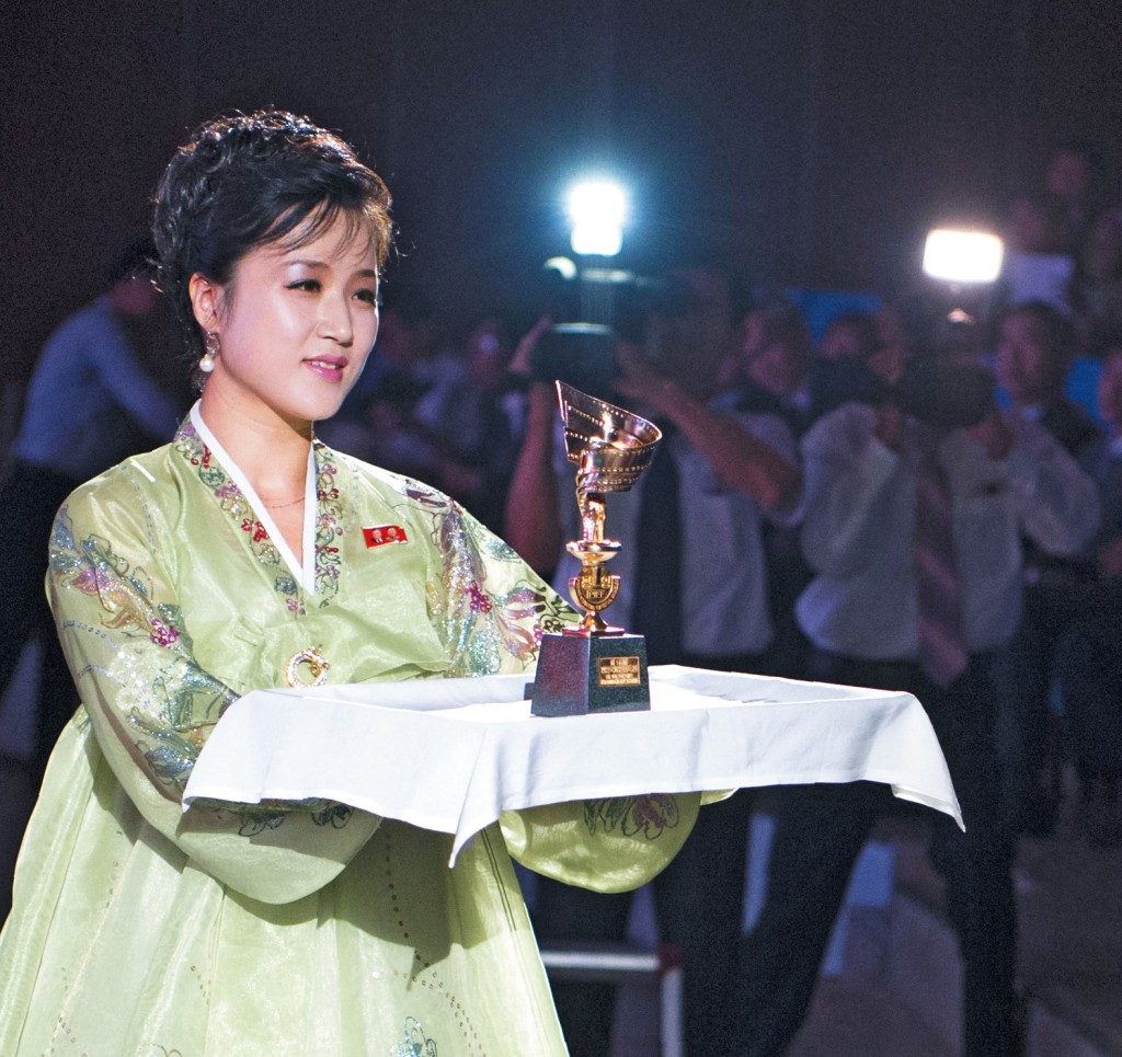 「平壤國際電影節」是北韓電影界盛事，最受歡迎電影會獲頒最高榮譽的「火炬獎」。