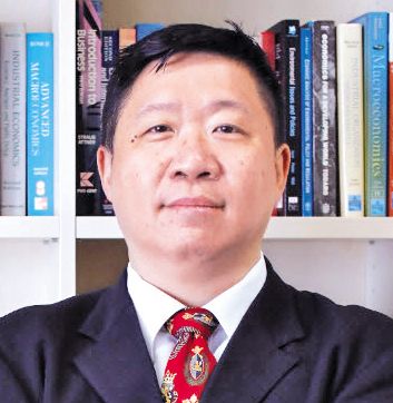袁偉基認為，具品牌積累但缺乏資本推動的香港傳統糖水店，將成為收購熱點。