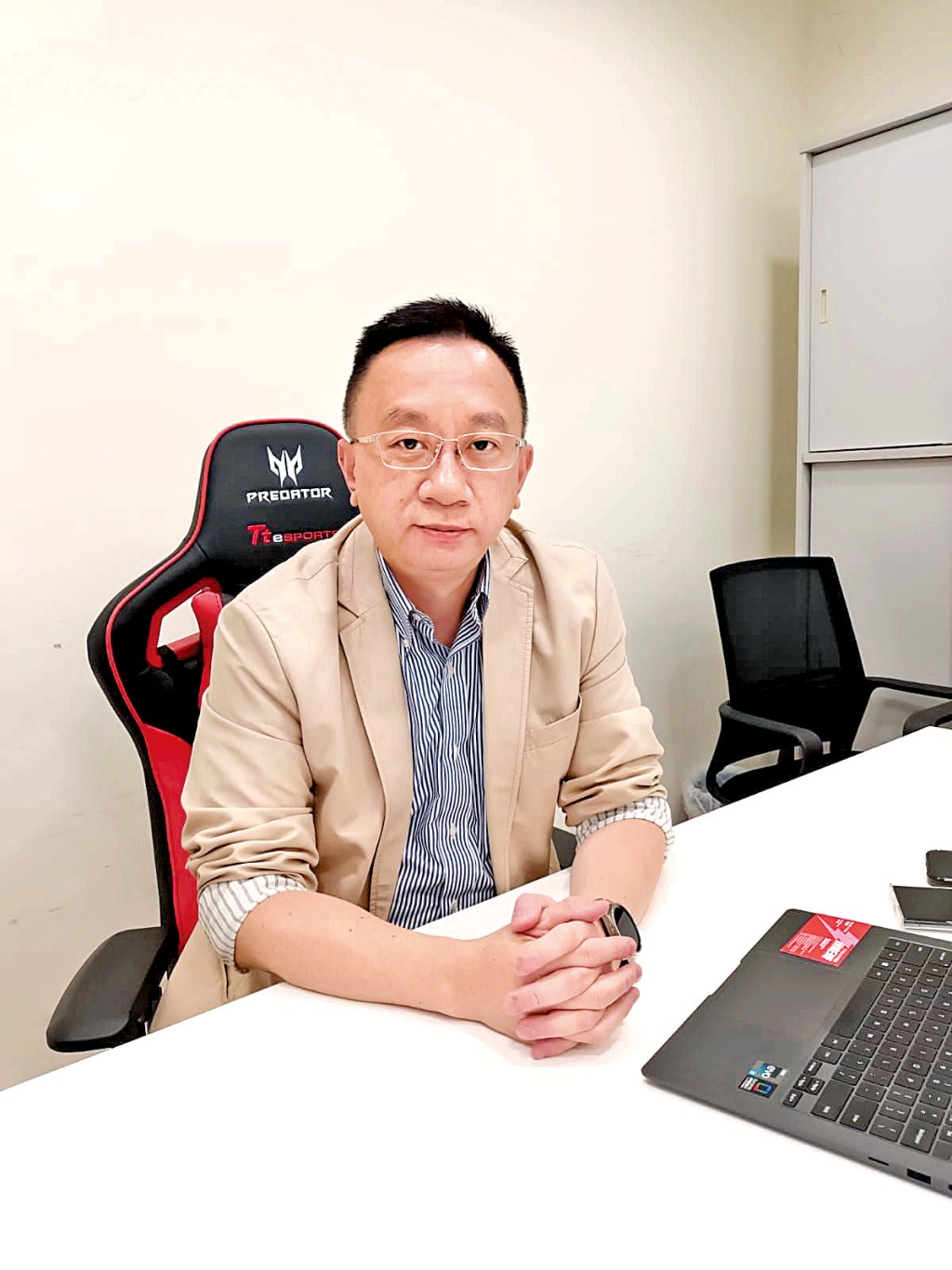 有指Meta或計劃推出暫名為「Arena」的「預測市場 」平台,方保僑指Meta變相成為莊家,透過精算賠率確保穩賺不賠。 有指Meta或計劃推出暫名為「Arena」的「預測市場 」平台,方保僑指Meta變相成為莊家,透過精算賠率確保穩賺不賠。