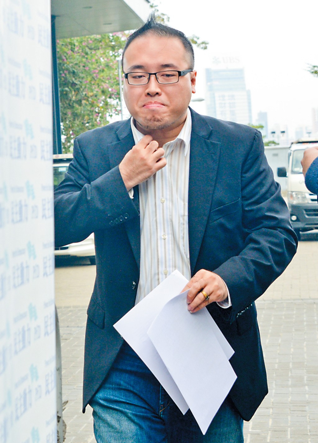 趙家賢於十月二十八日已出獄,成為在《維護國家安全條例》生效後,首名國安罪犯提早獲釋。 1.3 趙家賢於十月二十八日已出獄,成為在《維護國家安全條例》生效後,首名國安罪犯提早獲釋。 1.3