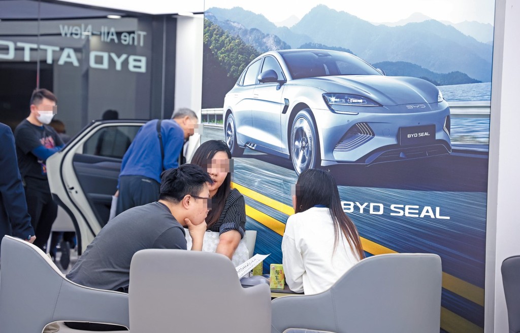 不少人決定購買電動車以取得電動車首次登記稅寬減。