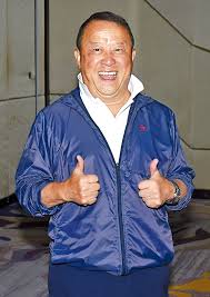 資深藝人、電視廣播有限公司(TVB)總經理(節目內容營運)曾志偉現為大灣區航空董事會成員。 資深藝人、電視廣播有限公司(TVB)總經理(節目內容營運)曾志偉現為大灣區航空董事會成員。