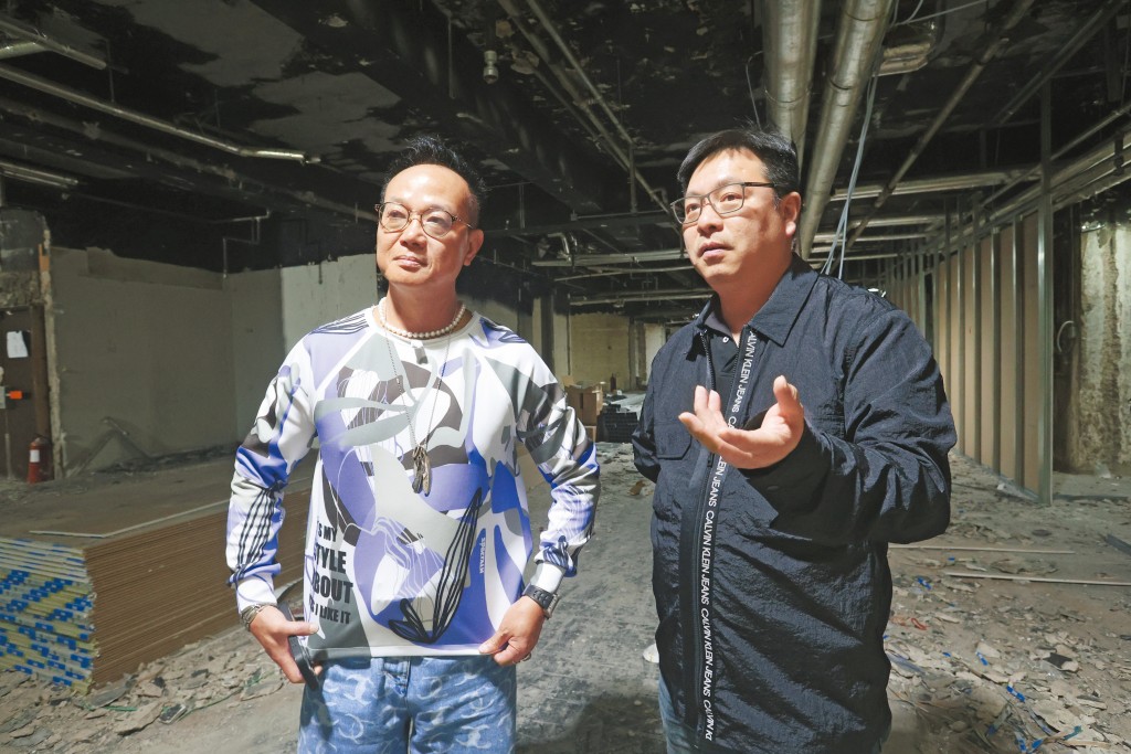 Edward(右)披露被人冒認兼非法集資一事的來龍去脈,勸喻有意投資的市民小心騙子。 Edward(右)披露被人冒認兼非法集資一事的來龍去脈,勸喻有意投資的市民小心騙子。