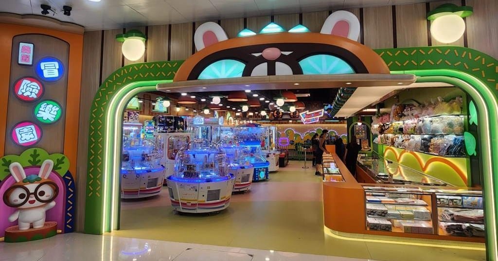 美國冒險樂園去年落戶首間設有室內碰碰車旗艦店，面積達8,500平方呎。