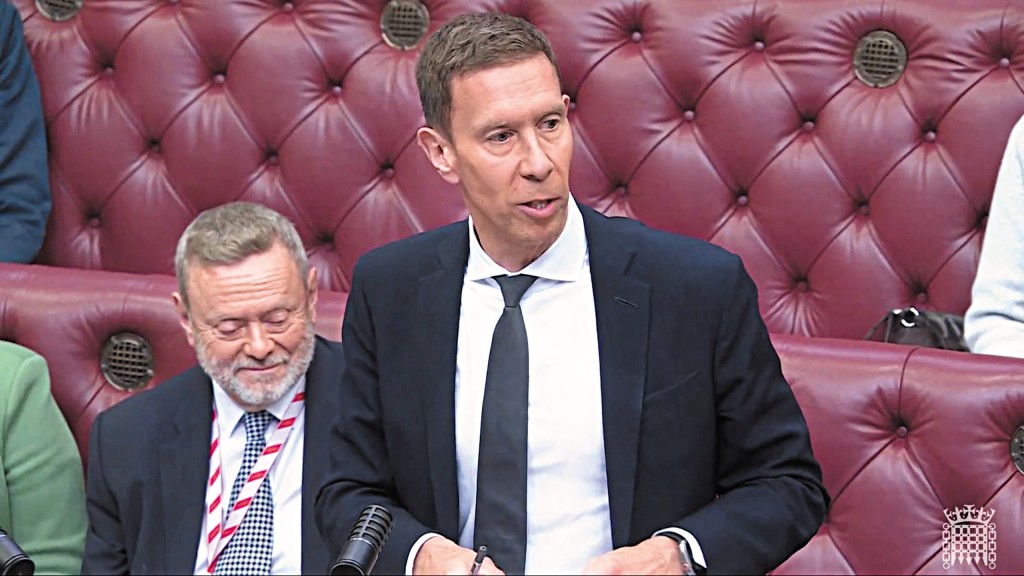 時任英國財政部金融秘書利弗莫爾六月初在上議院說「英國終有一日重返歐盟」。