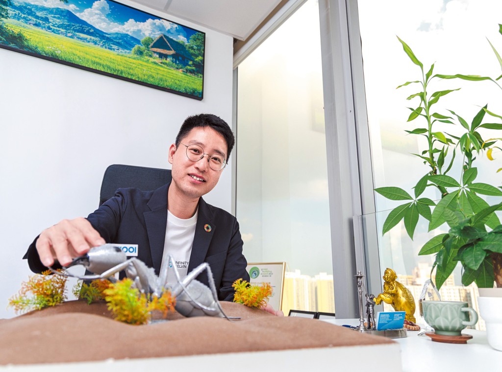 童年面對酷熱天氣，令朱毅豪對氣候暖化及環保節能的關注，推動他研發出無電製冷技術。
