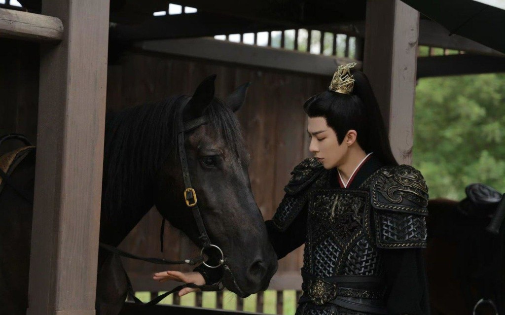 劉宇寧是從心底裏愛馬，經過努力，現在幾乎所有馬都愛他。