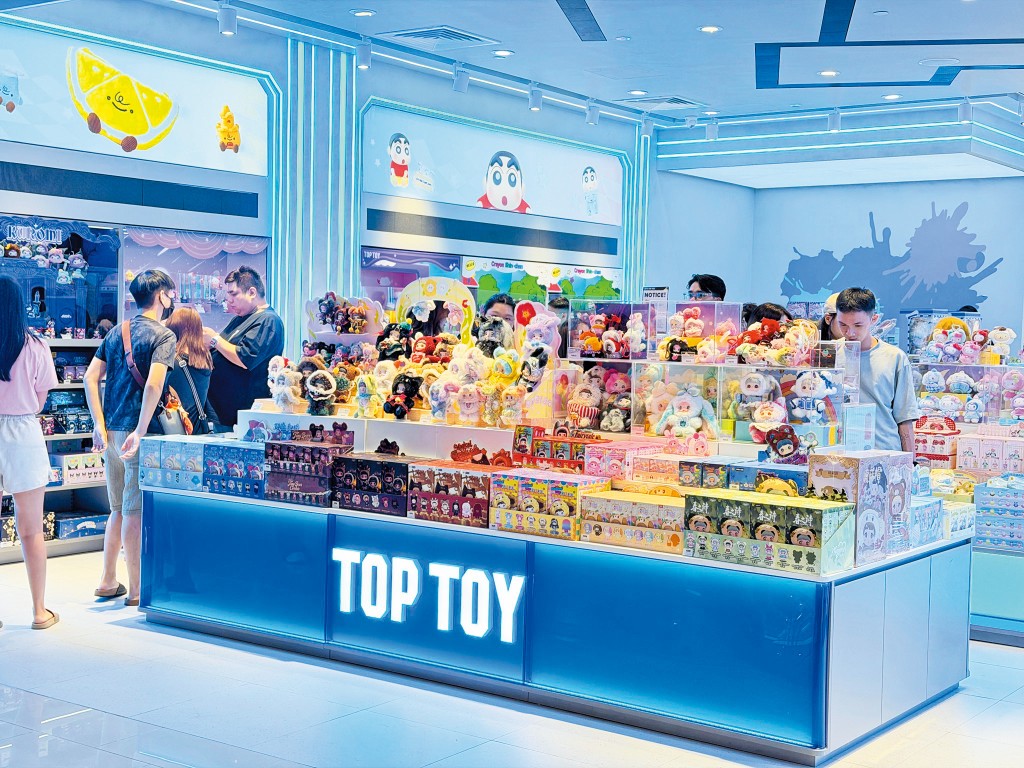 名創優品分拆旗下TOP TOY上市,但在谷子經濟潮退下,市場估計難獲高估值。 名創優品分拆旗下TOP TOY上市,但在谷子經濟潮退下,市場估計難獲高估值。