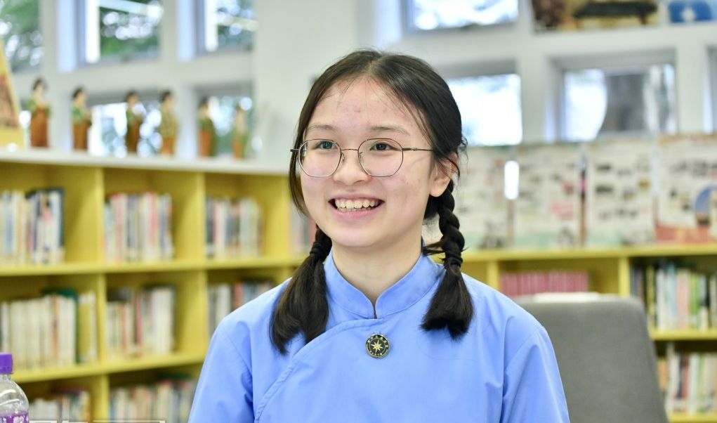 馮乙翹 馮乙翹