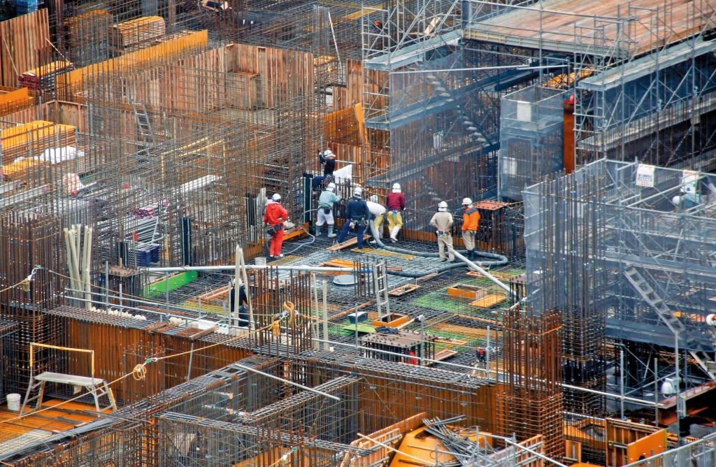 日本建造業工人嚴重高齡化，業界不得不輸入外勞。
