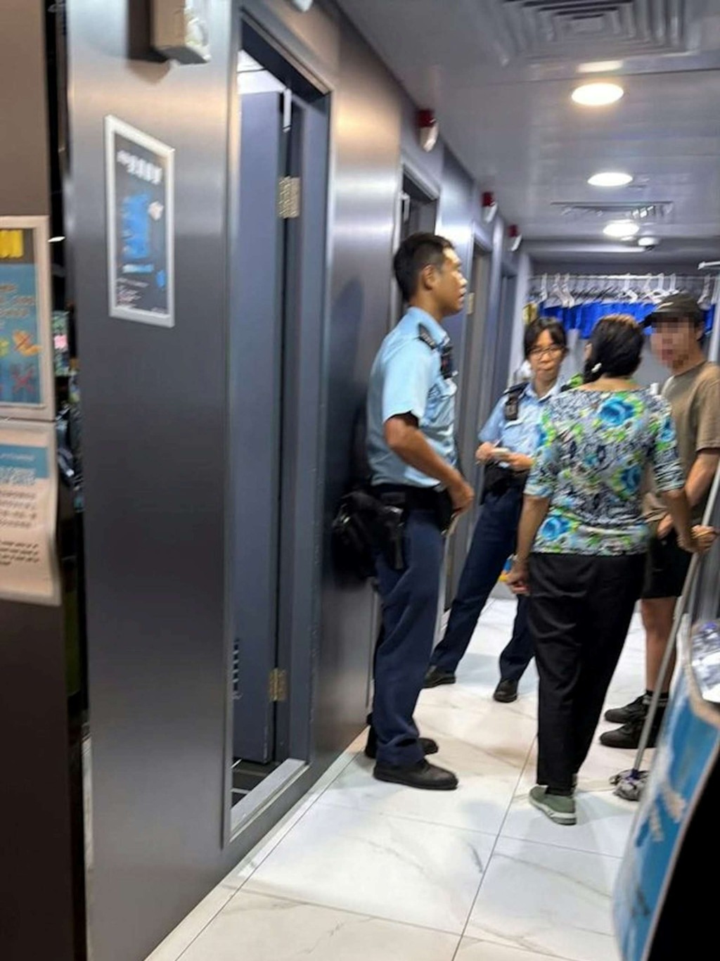 警員到場調查。網上圖片  