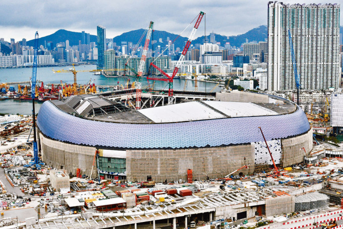 啟德體育園主場館明年啟用，場內可容納近5萬人。