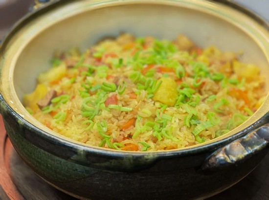 咖哩板栗羊肉燜飯