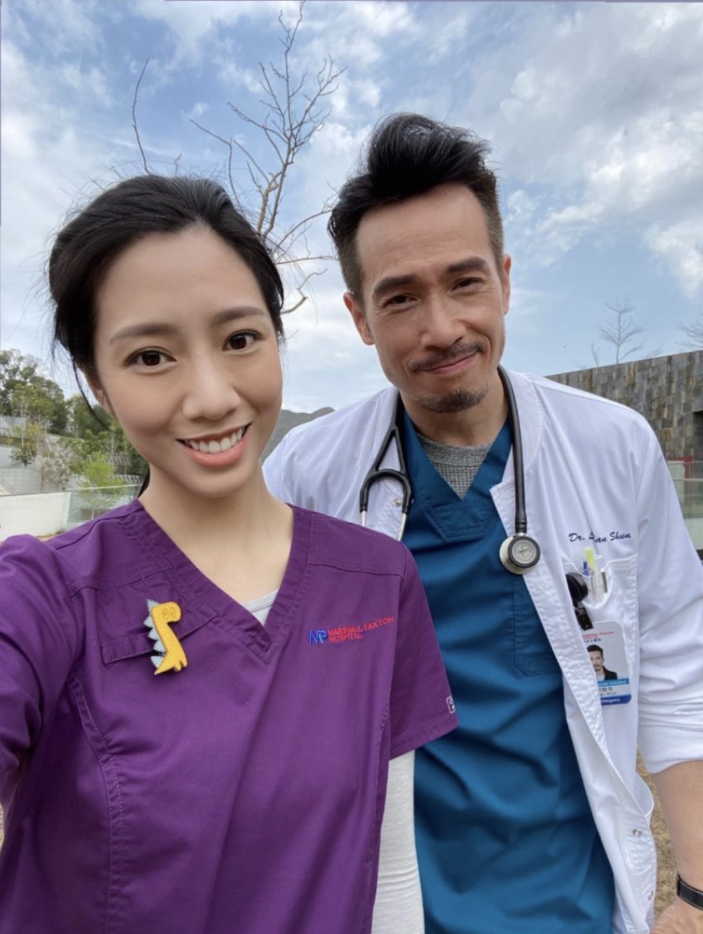 在《白色強人II》中，飾演暗戀陳豪的護士。