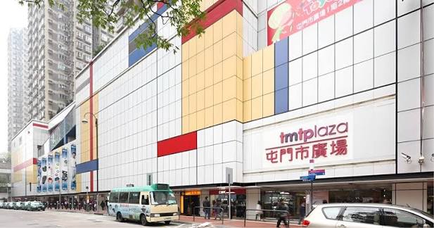 事主狠批大西北的商場「無嘢行」。   