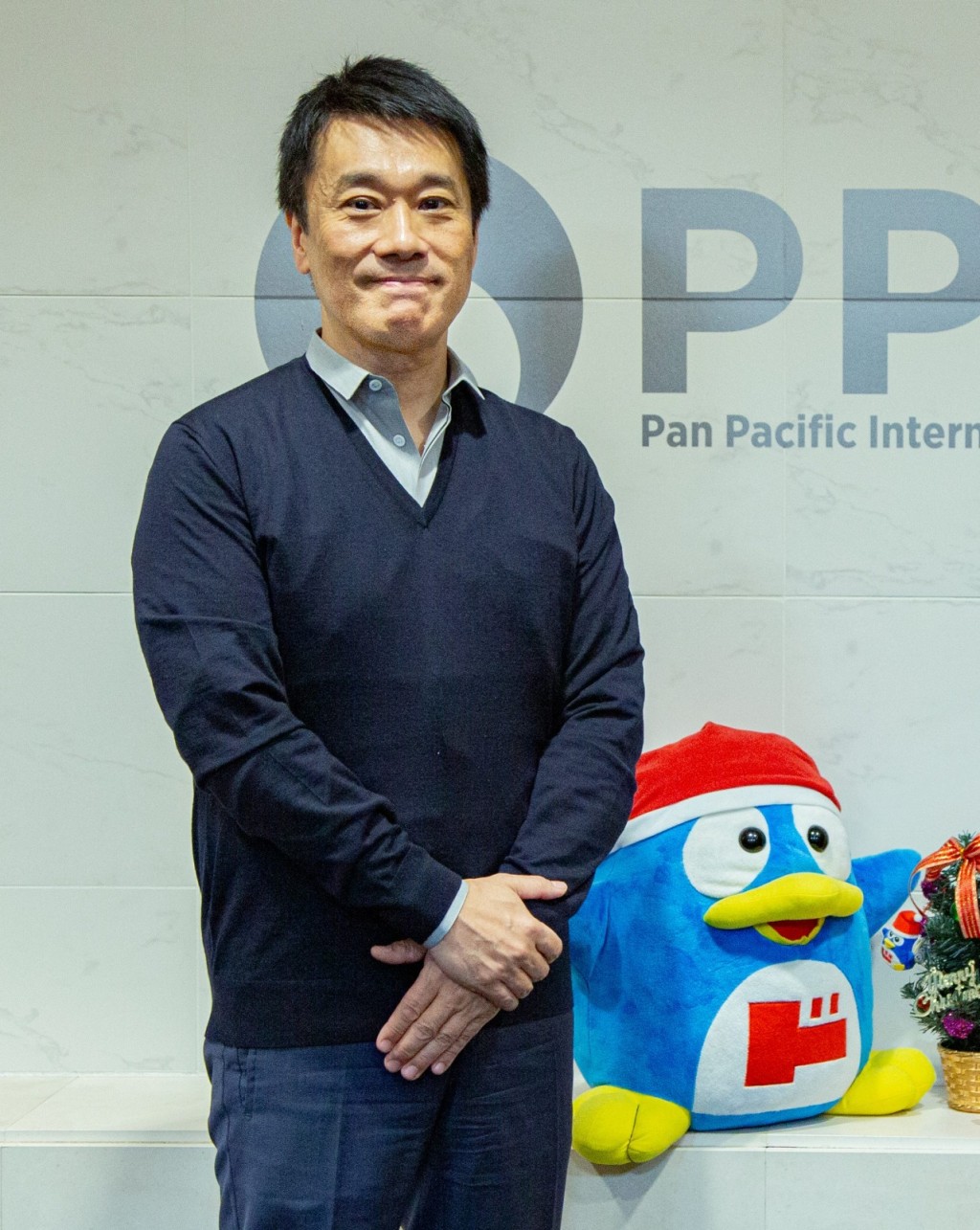 DONK母企社長吉田直樹早前表示,希望一年內重整亞洲業務,派日本員工到亞洲分店,灌輸日本DONKI門市的管理知識。 DONK母企社長吉田直樹早前表示,希望一年內重整亞洲業務,派日本員工到亞洲分店,灌輸日本DONKI門市的管理知識。