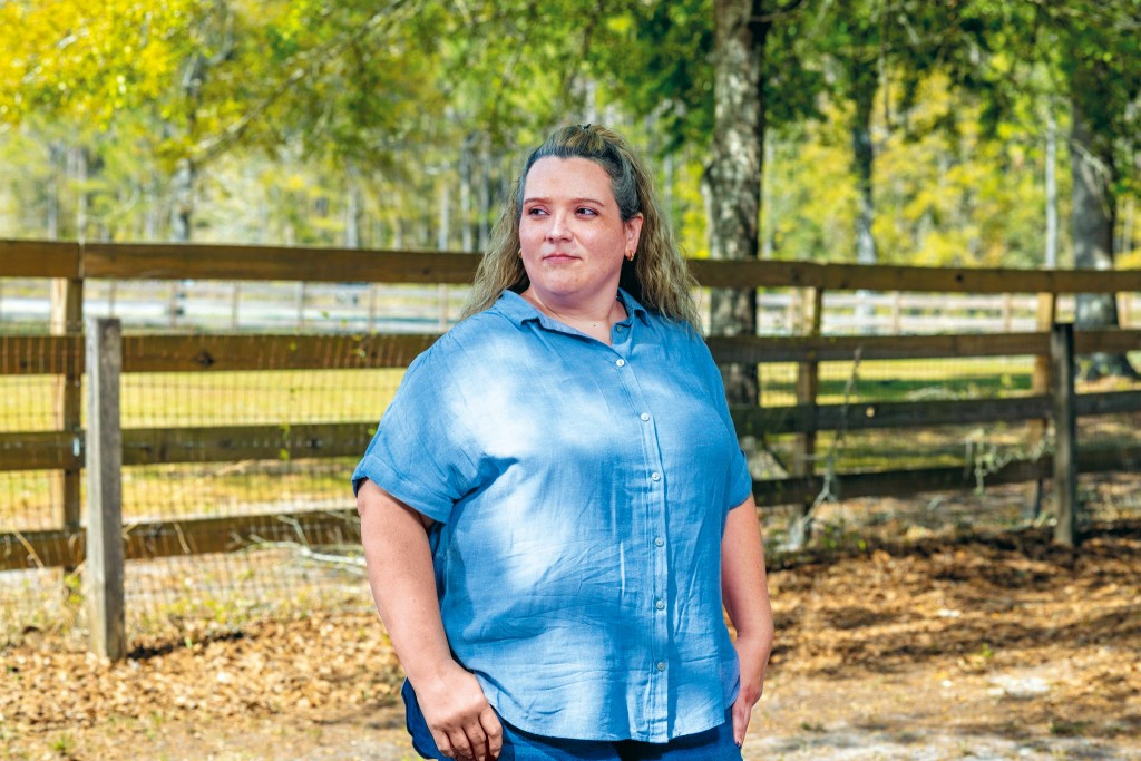 Erin Schaeffer進行腹部除皺術和抽脂術後,出現嚴重感染,向連鎖醫美診所Sono Bello提出訴訟。 Erin Schaeffer進行腹部除皺術和抽脂術後,出現嚴重感染,向連鎖醫美診所Sono Bello提出訴訟。