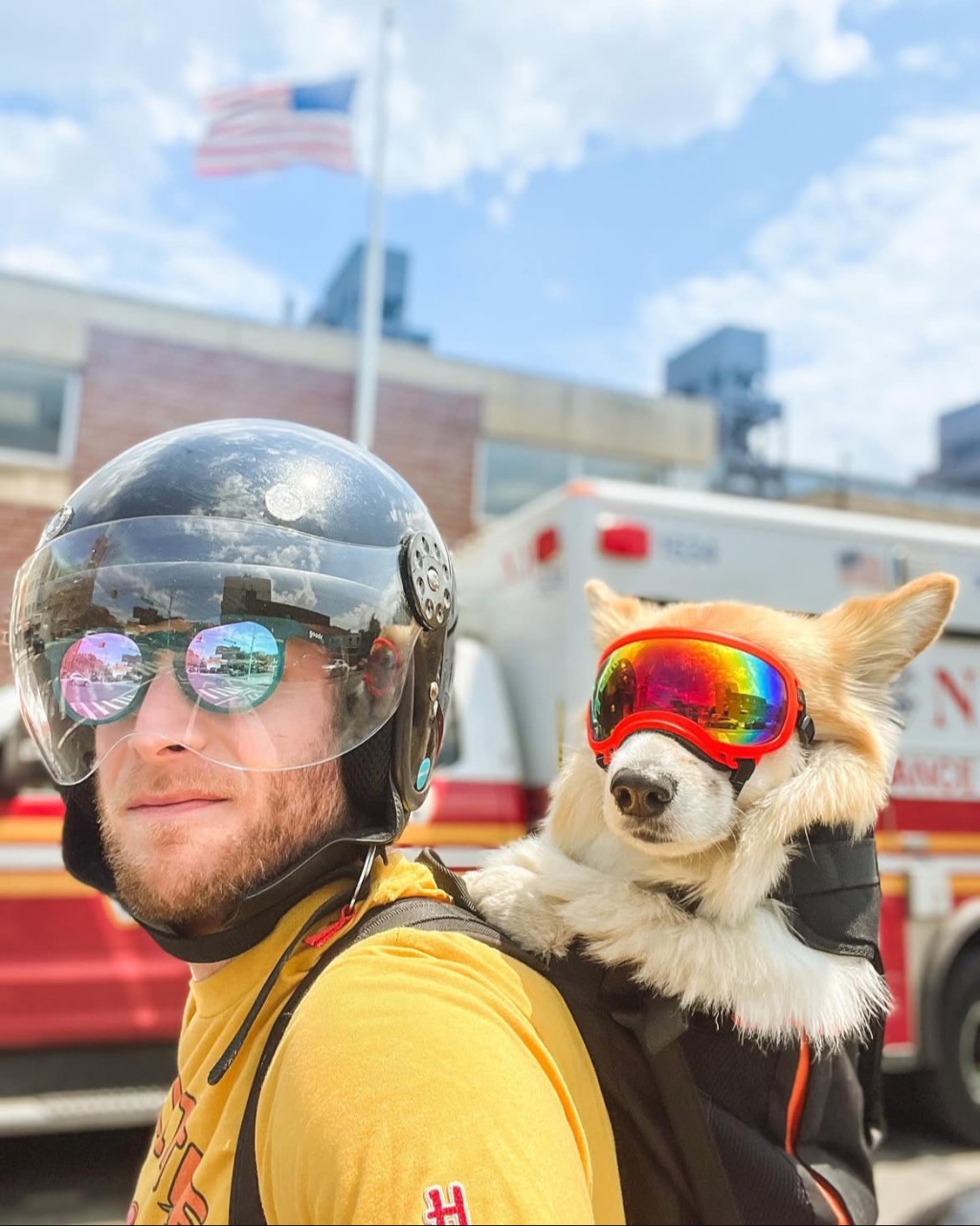 Bryan與自己的愛犬Maxine。 Bryan與自己的愛犬Maxine。