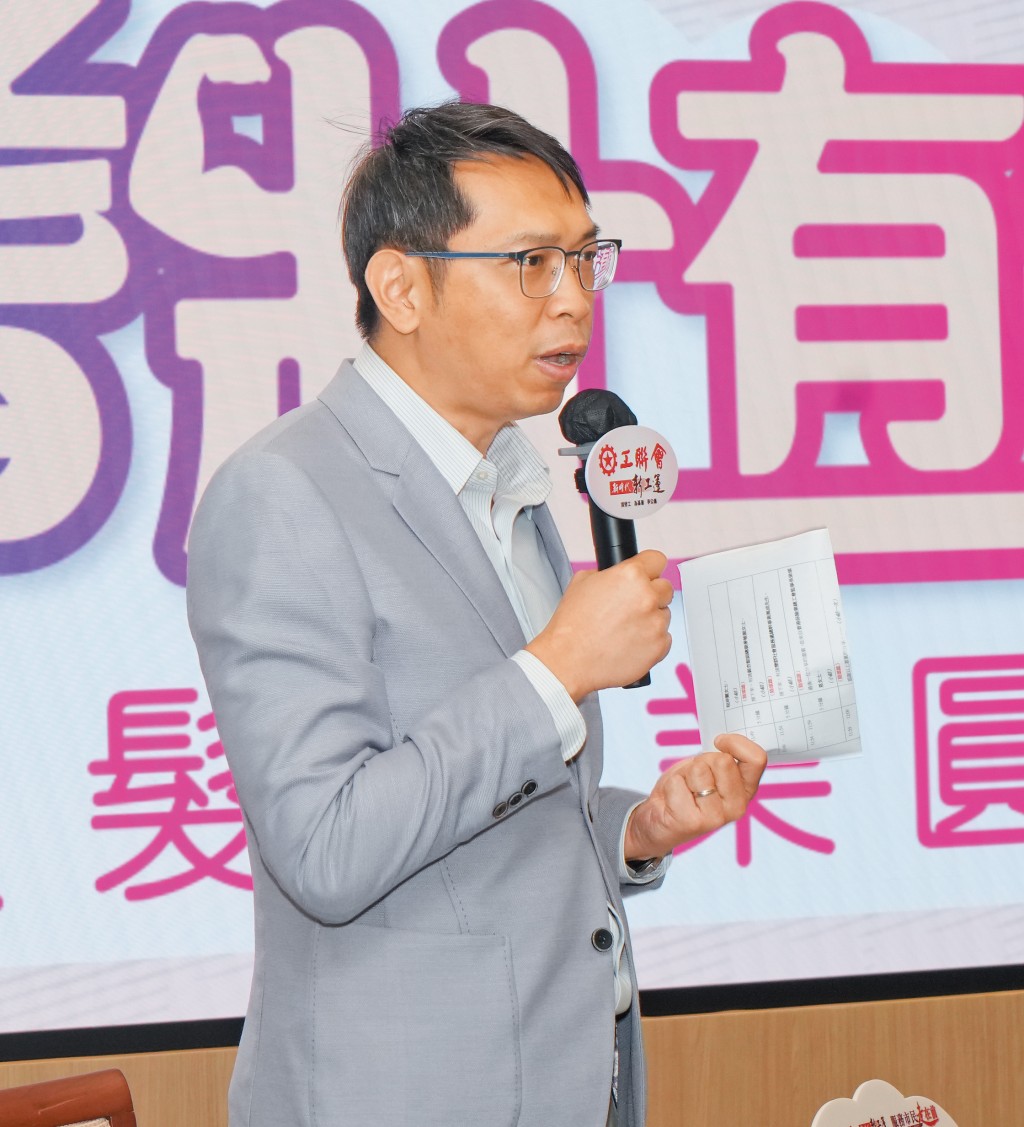 陸頌雄關注，本港六十至六十四歲人士失業率增，由去年初百分之二點五，升至去年底百分之三點七。