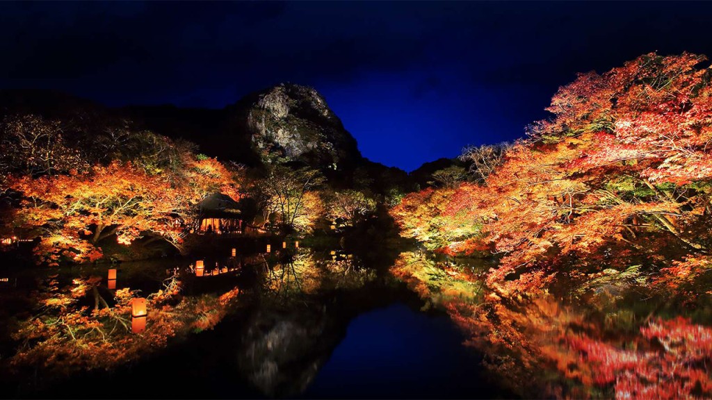 秋日的御船山樂園,夜色同樣令人陶醉。 秋日的御船山樂園,夜色同樣令人陶醉。