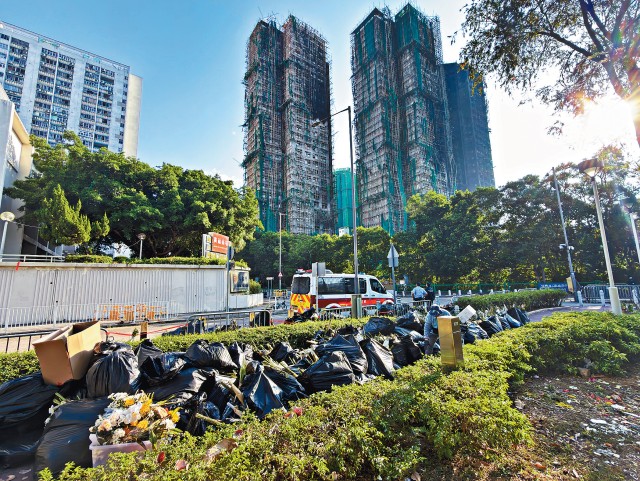 政府早前已接觸市建局初步研究重建方案,若最終原址重建或獲賠償,極低價吸納的單位或帶來可觀利潤。 政府早前已接觸市建局初步研究重建方案,若最終原址重建或獲賠償,極低價吸納的單位或帶來可觀利潤。