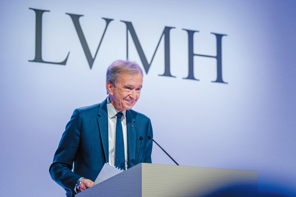 佩許將矛頭轉向LVMH,入稟控告其掌舵人阿爾諾,要求作出賠償。 佩許將矛頭轉向LVMH,入稟控告其掌舵人阿爾諾,要求作出賠償。